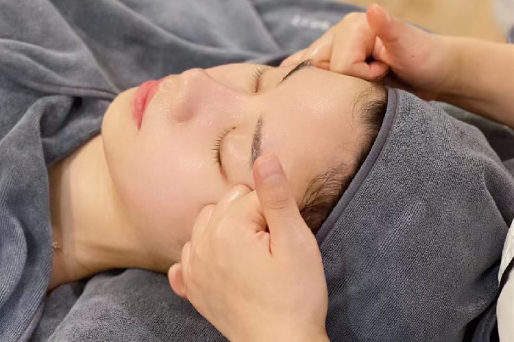 未来皮肤管理店将如何发展，有哪些颠覆性的趋势？