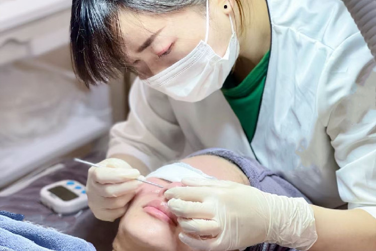 不瞎卷、不内耗，皮肤管理店靠这招搭建可持续盈利模式