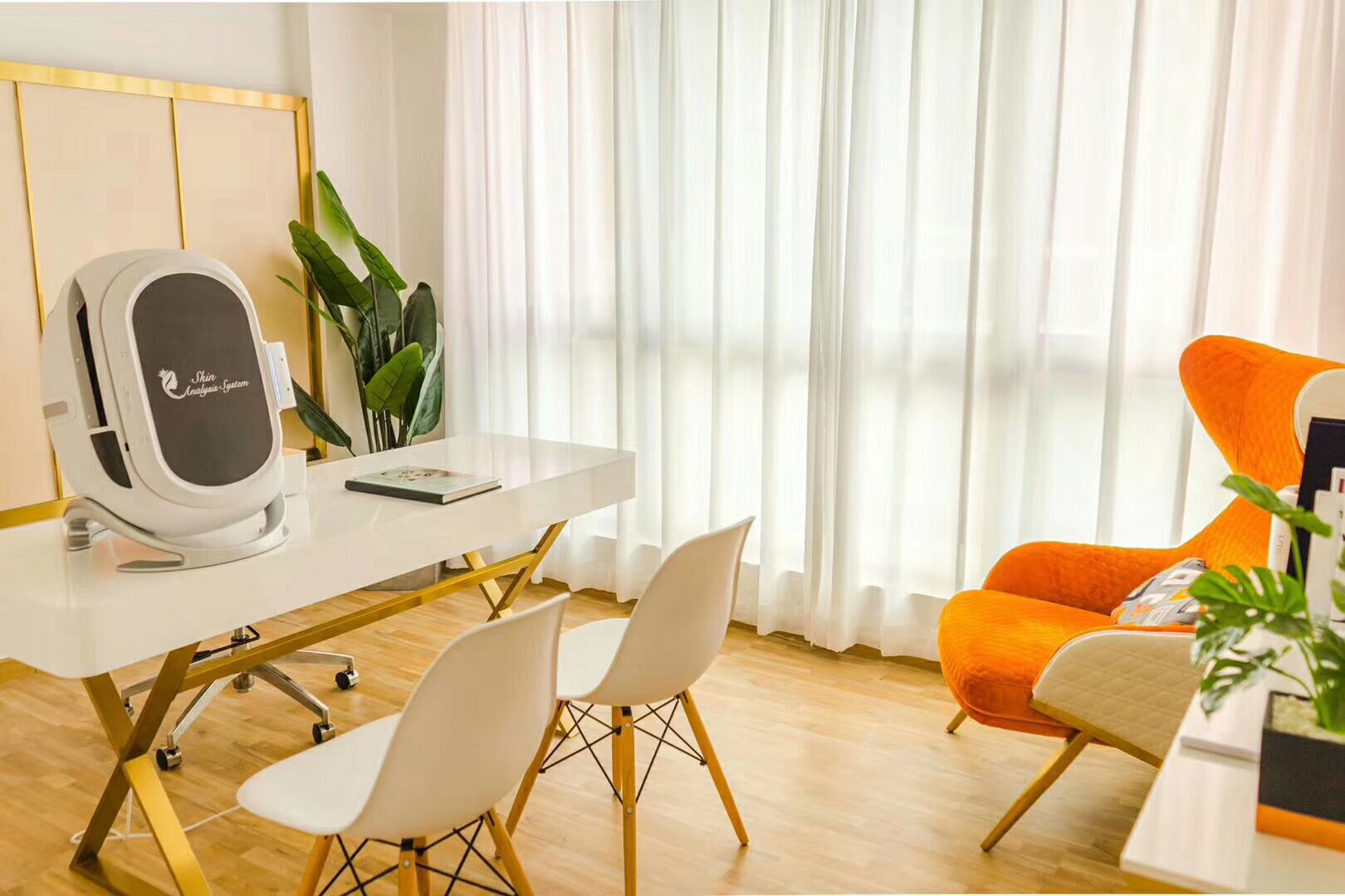 我花3万块买的教训：美容院最怕的不是没客，是这个